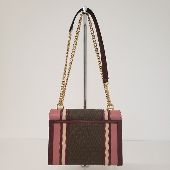 Michael Kors Kinsley Medium Shoulder Bag - Picture 2 of 8